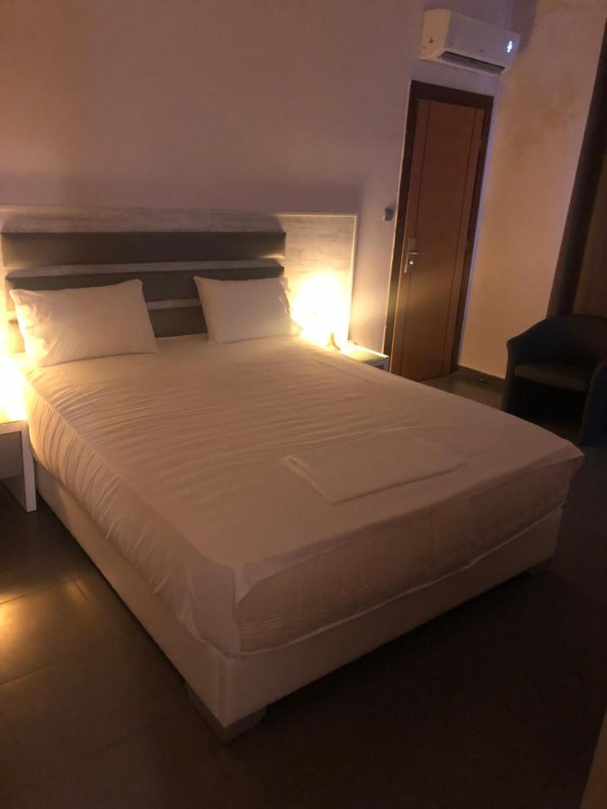 Αφροδίτη Hotel Neon Rysion Extérieur photo